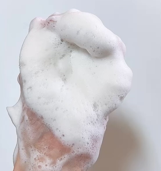 バーソープ/mue/洗顔石鹸の動画クチコミ2つ目