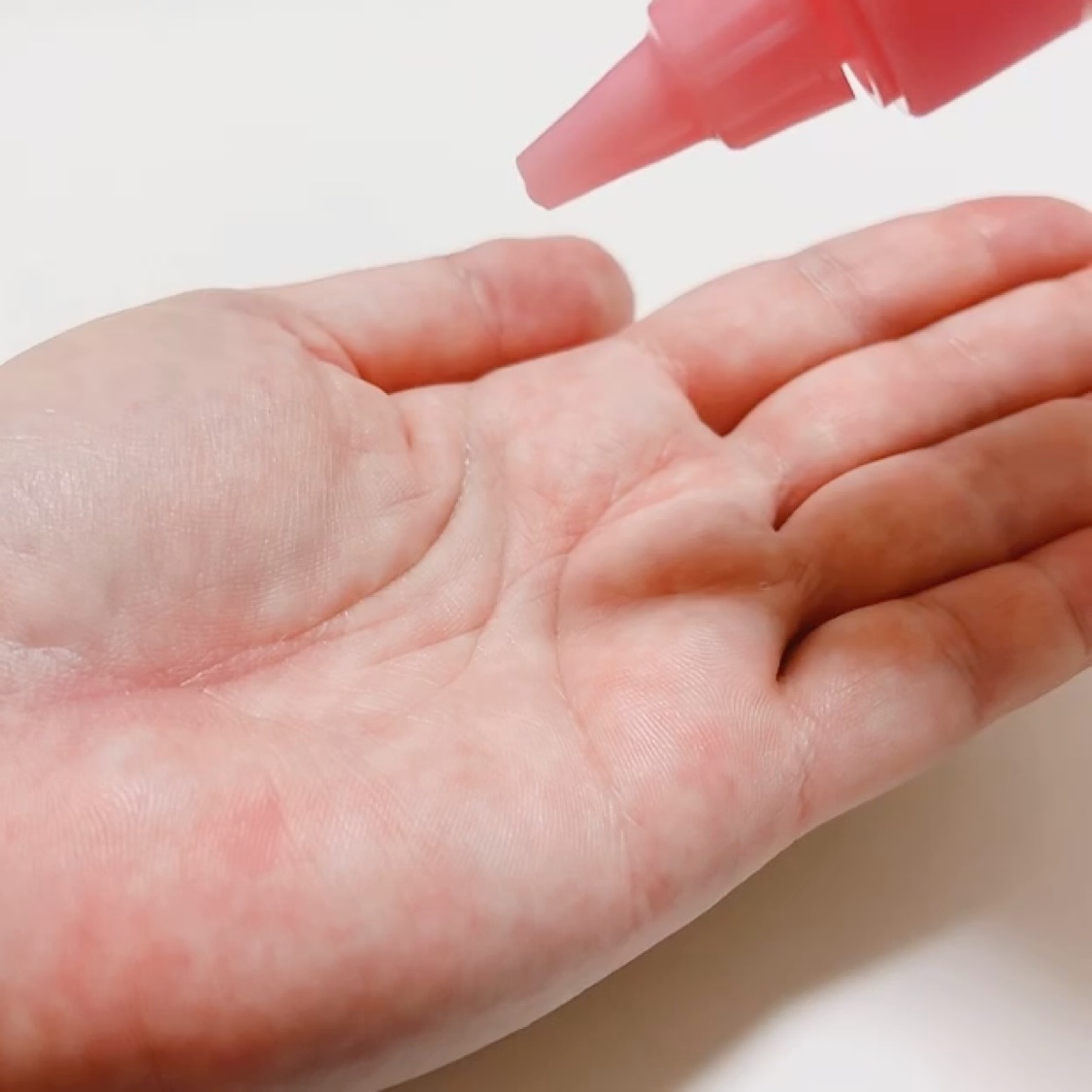 ピンクアロエビタトナー/APRILSKIN/化粧水を使ったクチコミ（3枚目）