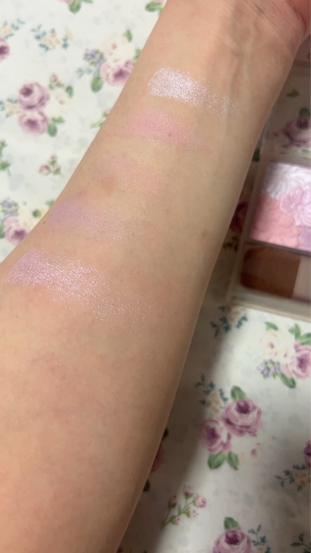 キャンメイク グロウフルールチークス（ブレンドタイプ）のクチコミ「

🐈‍⬛CANMAKEグロウフルールチークス(ブレンドタイプ)B03ラベンダードリーム


.....」（2枚目）