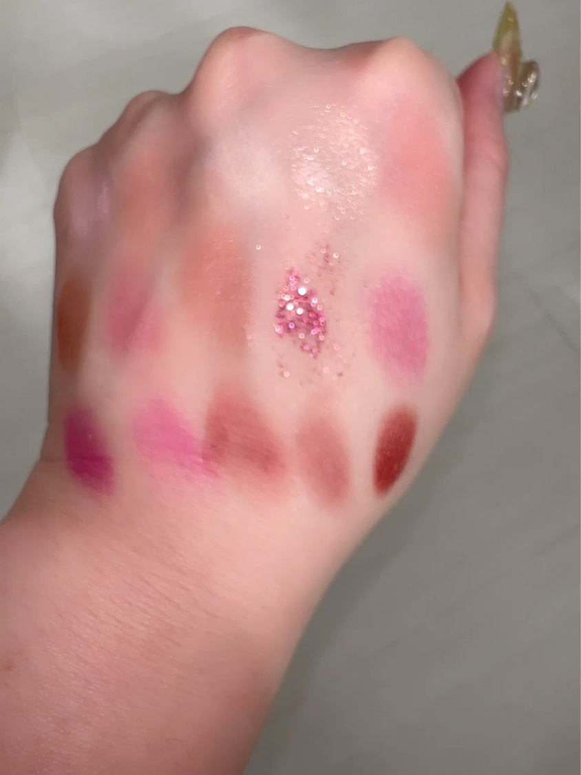 プレイカラーアイパレット ローズボム/ETUDE/アイシャドウパレットを使ったクチコミ（3枚目）