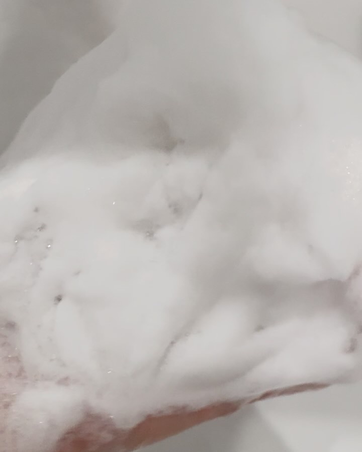 マジックソープ シトラスオレンジ/ドクターブロナー/ボディソープの動画クチコミ1つ目