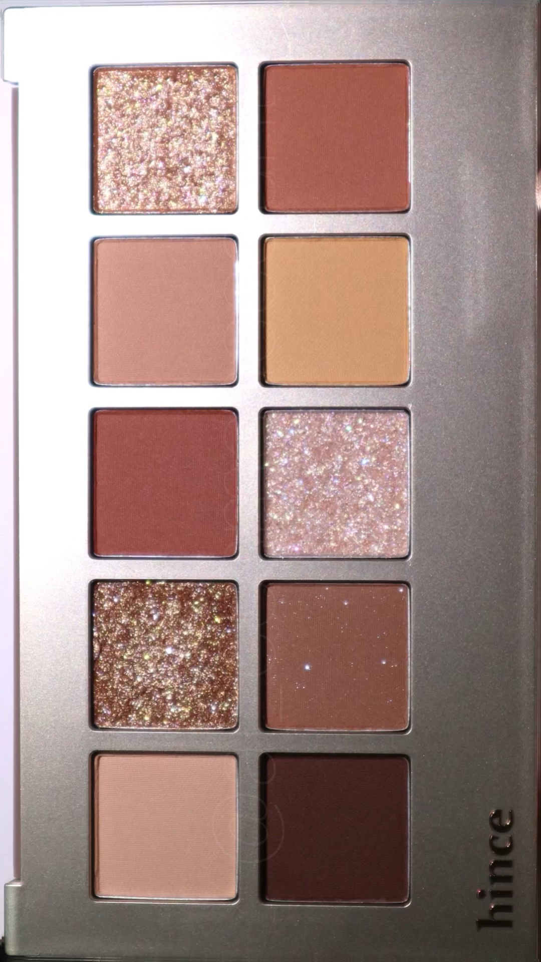ニューデップスアイシャドウパレット/hince/アイシャドウパレットの人気ショート動画