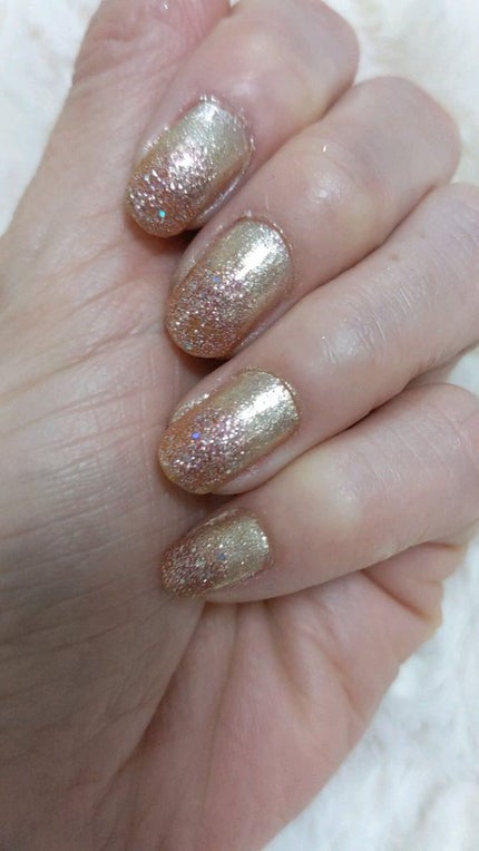 カラフルネイルズ/キャンメイク/マニキュアの人気ショート動画