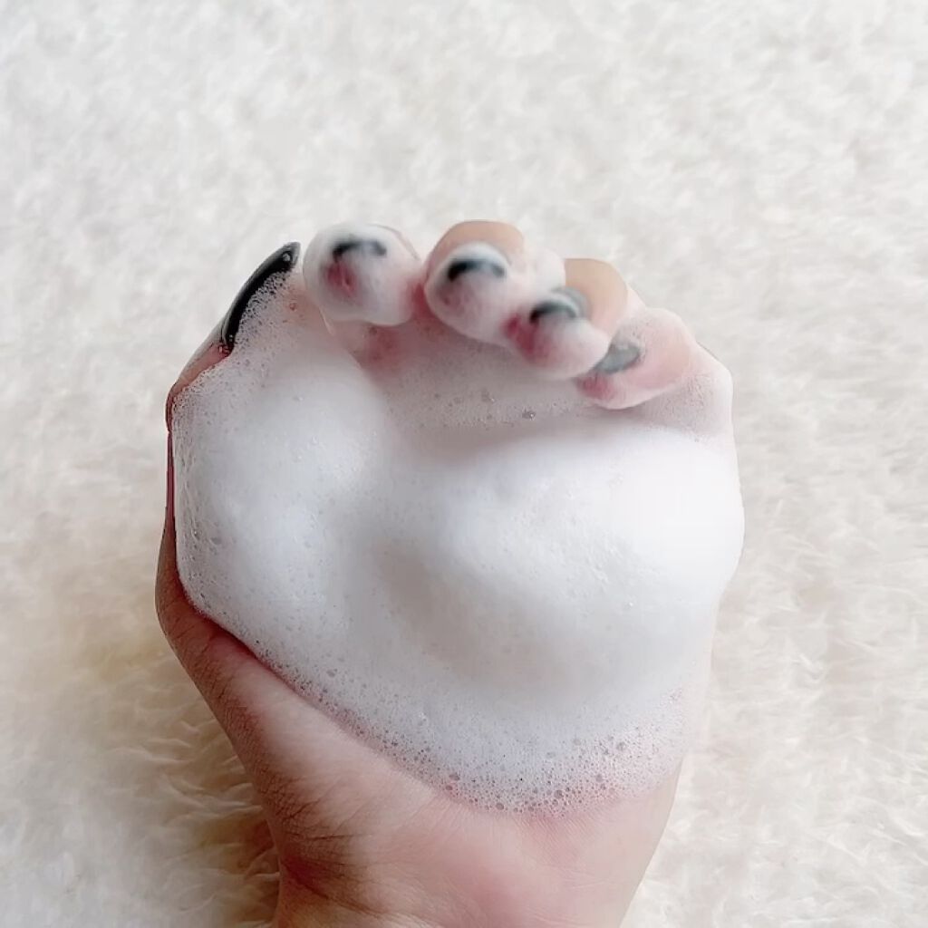 ヴィーガンコンブチャティークリーミーウォッシュバー/Dr.Ceuracle/洗顔石鹸の動画クチコミ4つ目