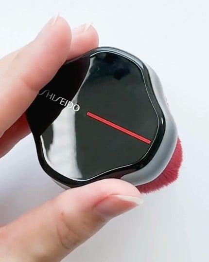 SHISEIDO HANATSUBAKI HAKE ポリッシング フェイスブラシのクチコミ「@mimimi_cosme ◁ 他の投稿はこちら👈
【ブラシで世界変わる】コスメ狂いのSHI.....」(3枚目)