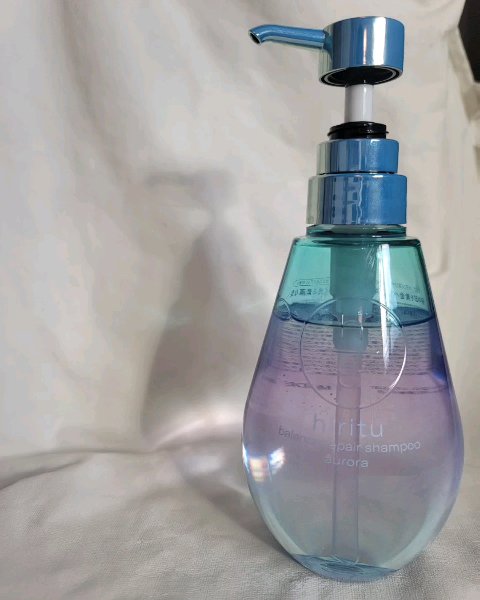 ヒリツ バランスリペアヘアオイル オーロラ/hiritu/ヘアオイルを使ったクチコミ（2枚目）