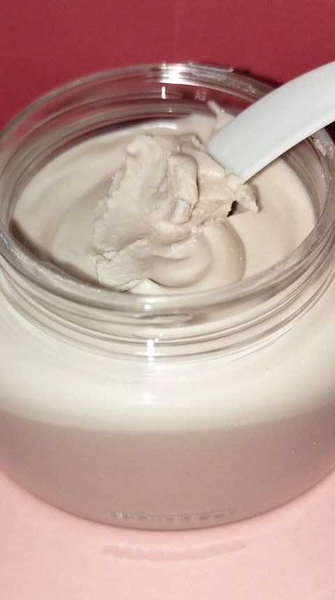 ホイップドムファバターヴィーガントッピングボディバター/WHIPPED/ボディクリームを使ったクチコミ（3枚目）