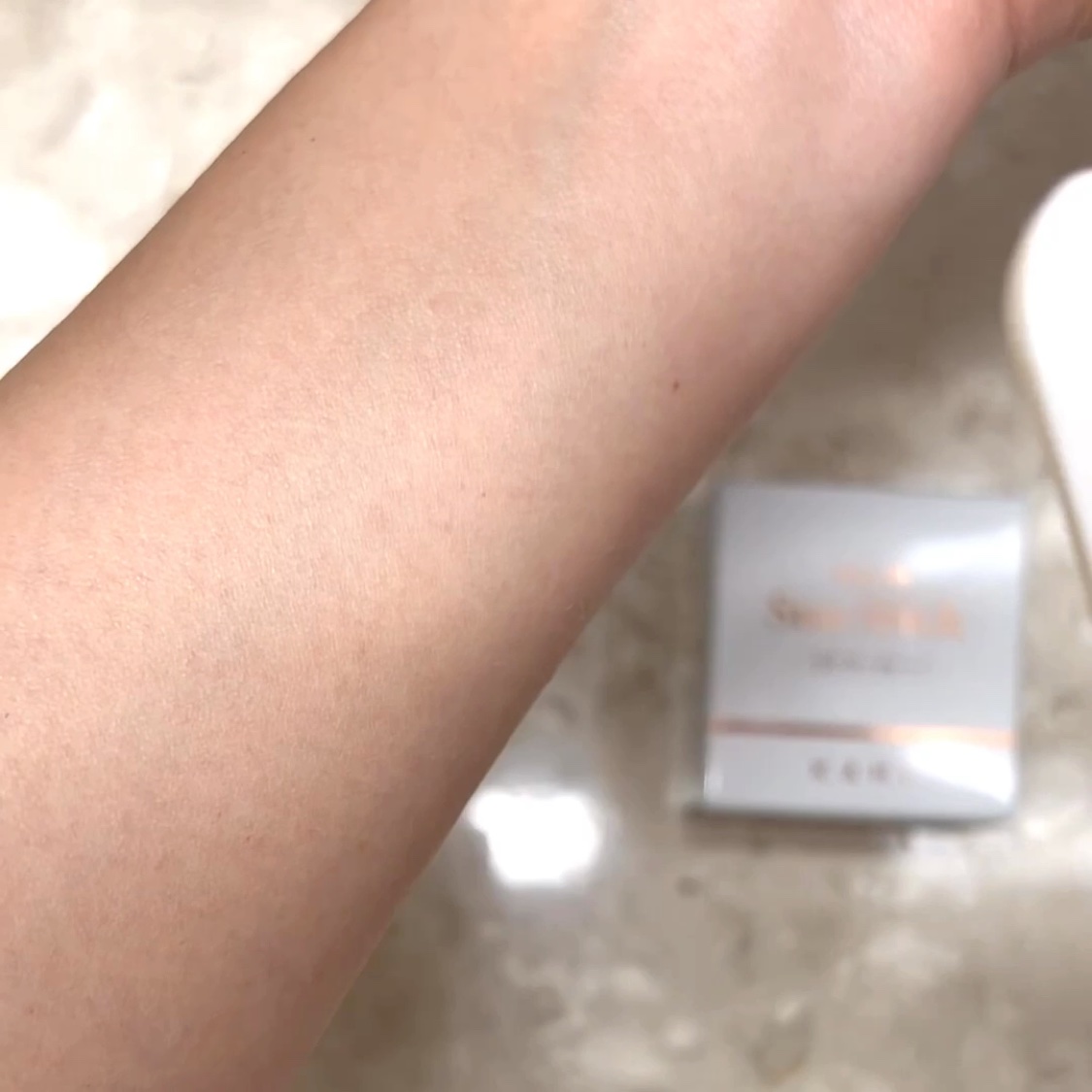 エアリーフィットサンスティック/KAHI/日焼け止めスティックを使ったクチコミ（3枚目）