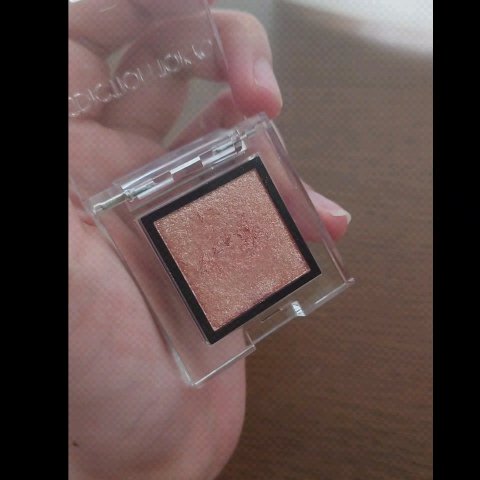 アディクション ザ アイシャドウ スパークル/ADDICTION/単色アイシャドウを使ったクチコミ（1枚目）