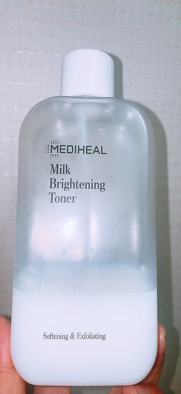 ミルクブライトニングトナー/MEDIHEAL/化粧水の人気ショート動画