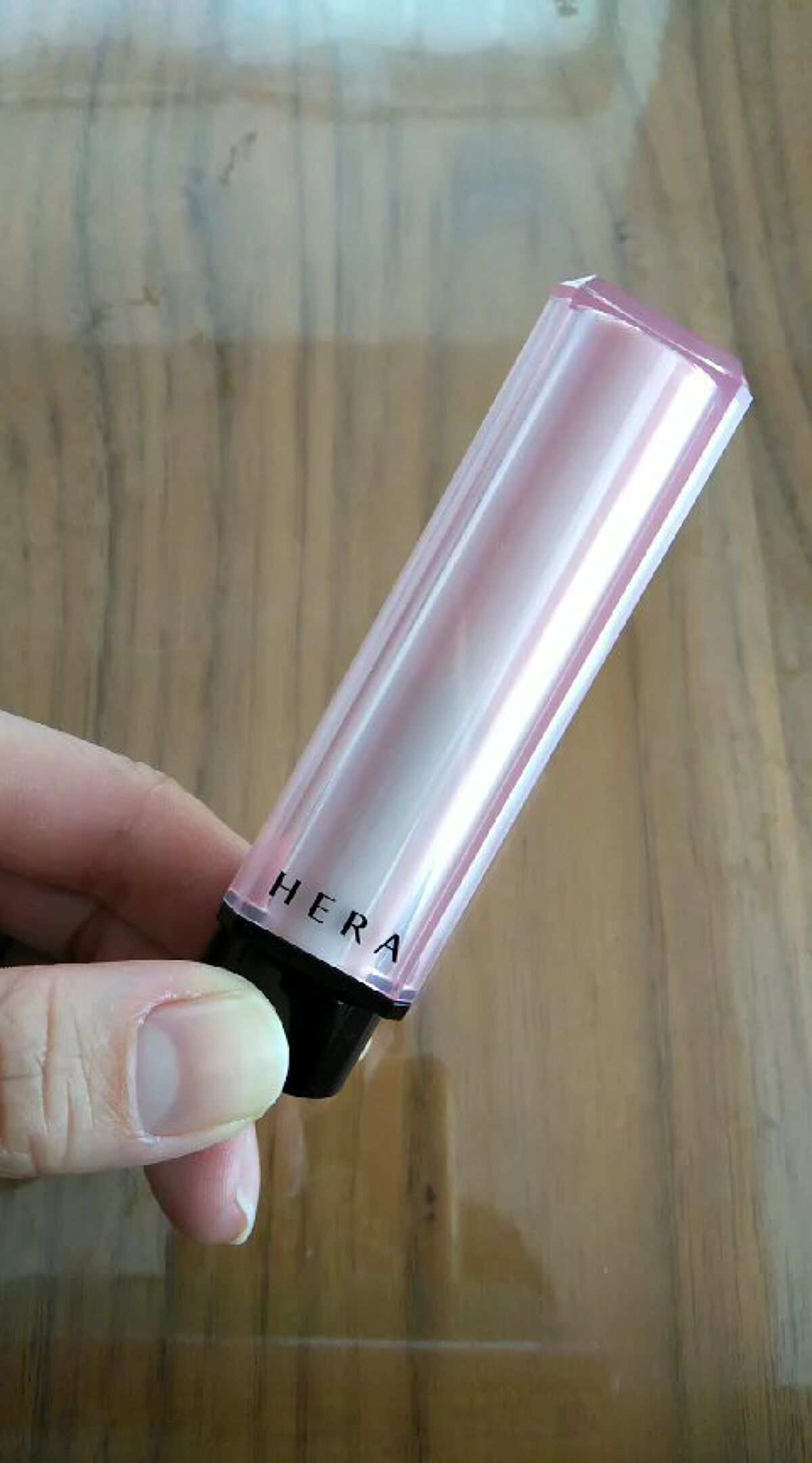 センシュアル ヌードバーム/HERA/リップバームの動画クチコミ2つ目