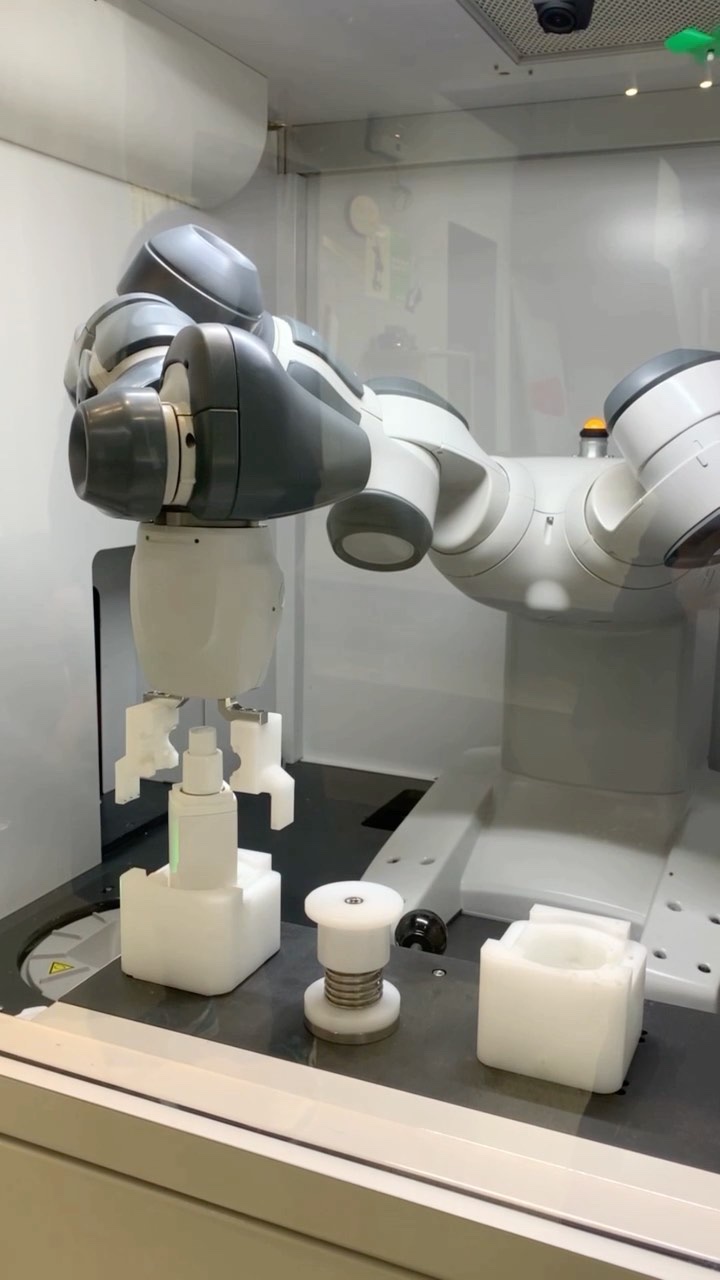 ベースピッカー/アモーレパシフィック/リキッドファンデーションを使ったクチコミ（1枚目）