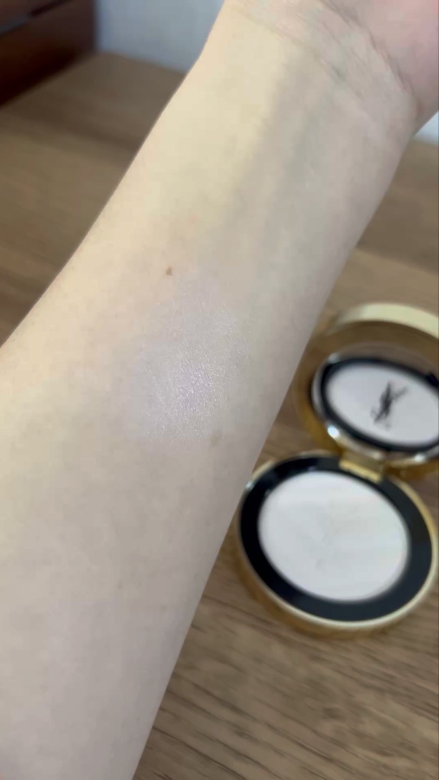 YSL ラブシャイン キャンディグレーズ/YVES SAINT LAURENT BEAUTE/口紅を使ったクチコミ（3枚目）