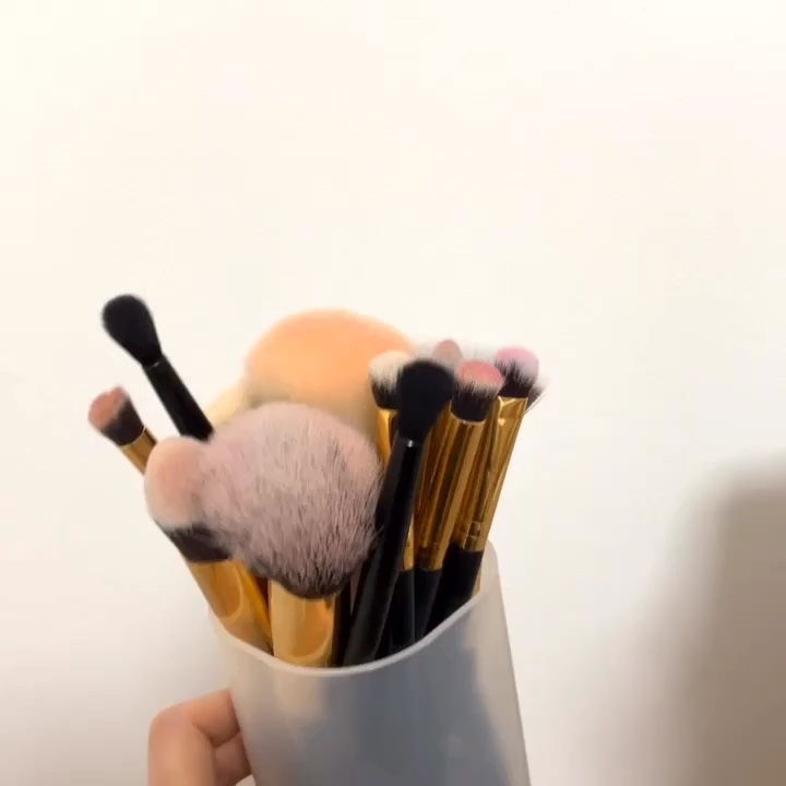 パフ・スポンジ専用洗剤/DAISO/その他化粧小物を使ったクチコミ（1枚目）