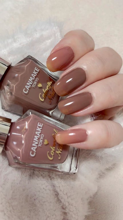 カラフルネイルズ/キャンメイク/マニキュアの人気ショート動画