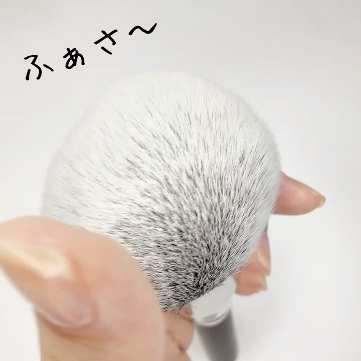 クリエイターズ ロングウェア UV クッション ブリリアントスキンEX/ブリリアージュ/クッションファンデーションの動画クチコミ3つ目