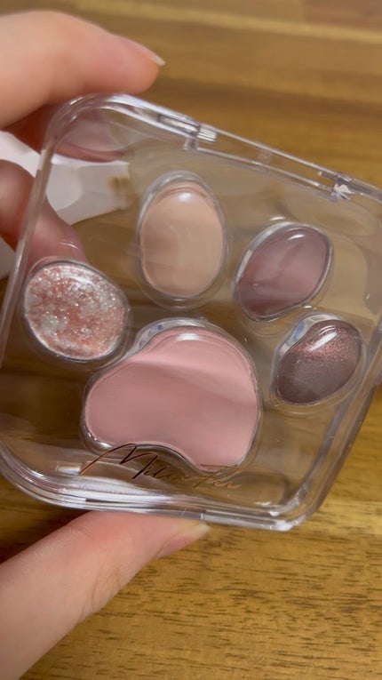 ミャオパウズアイシャドウパレット/MilleFée/アイシャドウパレットの人気ショート動画