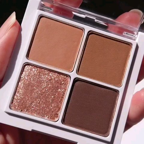 インフィニティフラター/S2ND/アイシャドウパレットの動画クチコミ1つ目