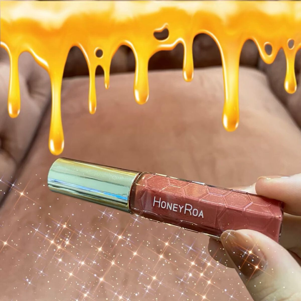 ハニーラスター r/ROAlív/リップグロスの動画クチコミ1つ目