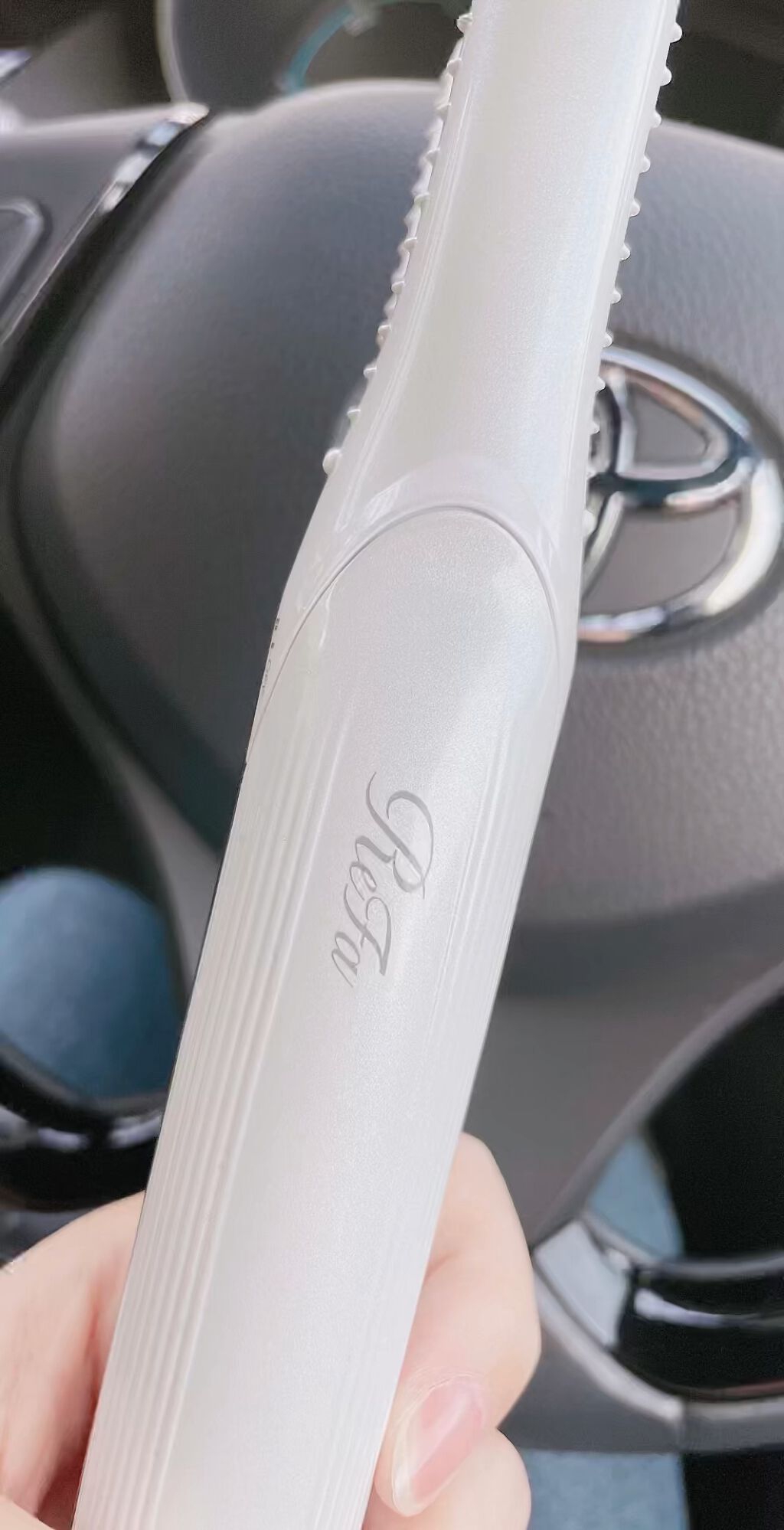 リファ ビューテック フィンガーアイロン/ReFa/ストレートアイロンの人気ショート動画