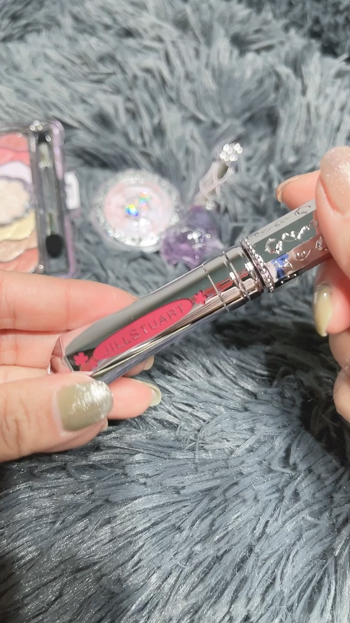 ユニコーンユートピア コレクション/JILL STUART/メイクアップキットの動画クチコミ5つ目