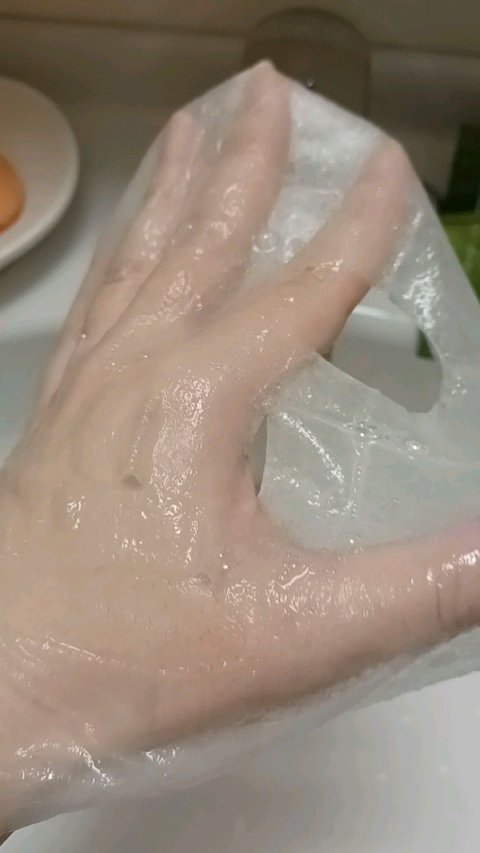 プラムグローマスク/ISOI/シートマスク・パックを使ったクチコミ（2枚目）