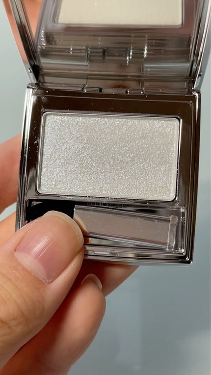 RMK ザ ナウナウアイズのクチコミ「✽.。.:*・゚ アイシーブルーとクリスタルの輝き✽.。.:*・
観覧ありがとうございます!.....」(3枚目)