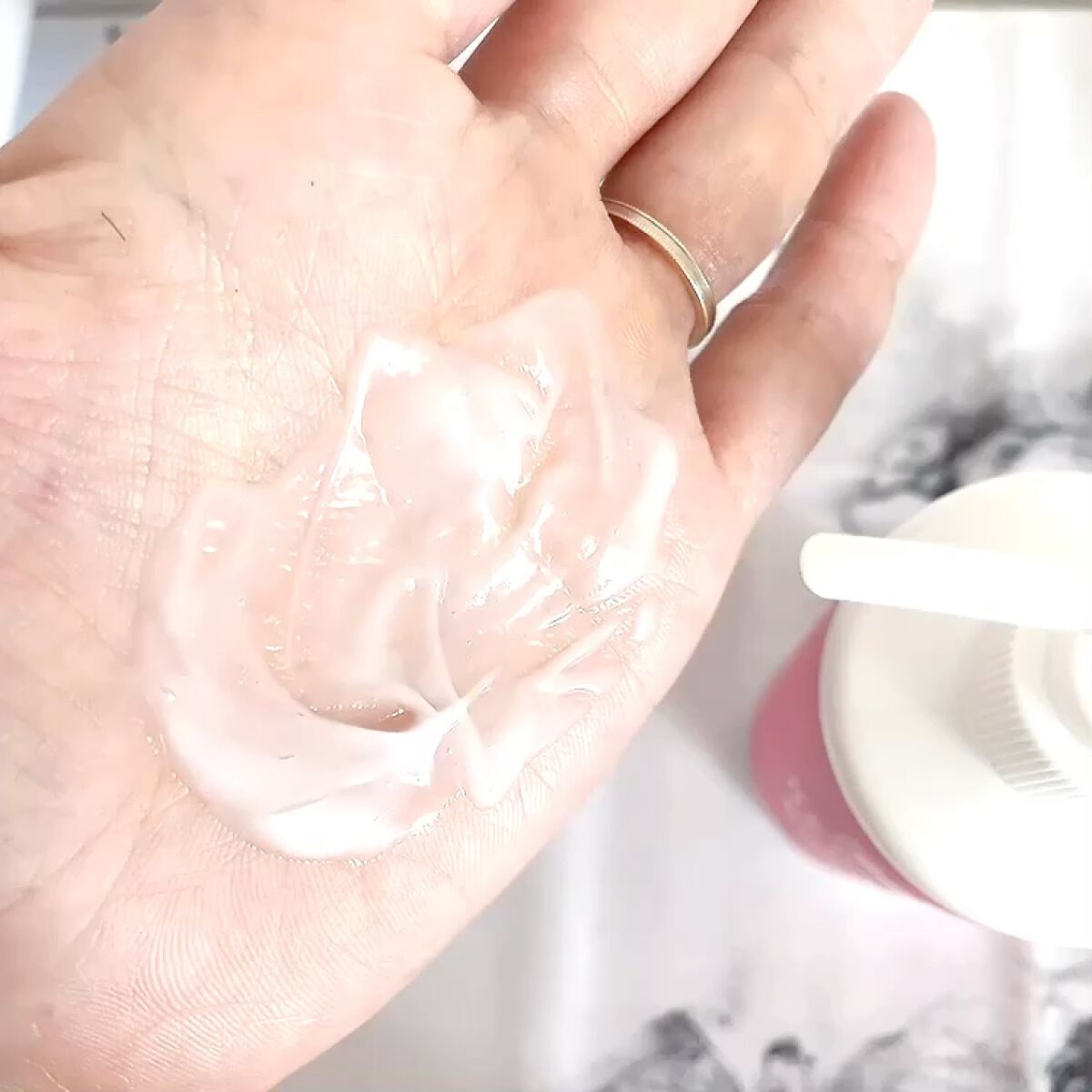 ヘパトリート 薬用保湿ミルククリーム/ゼトックスタイル/ボディクリームを使ったクチコミ（3枚目）