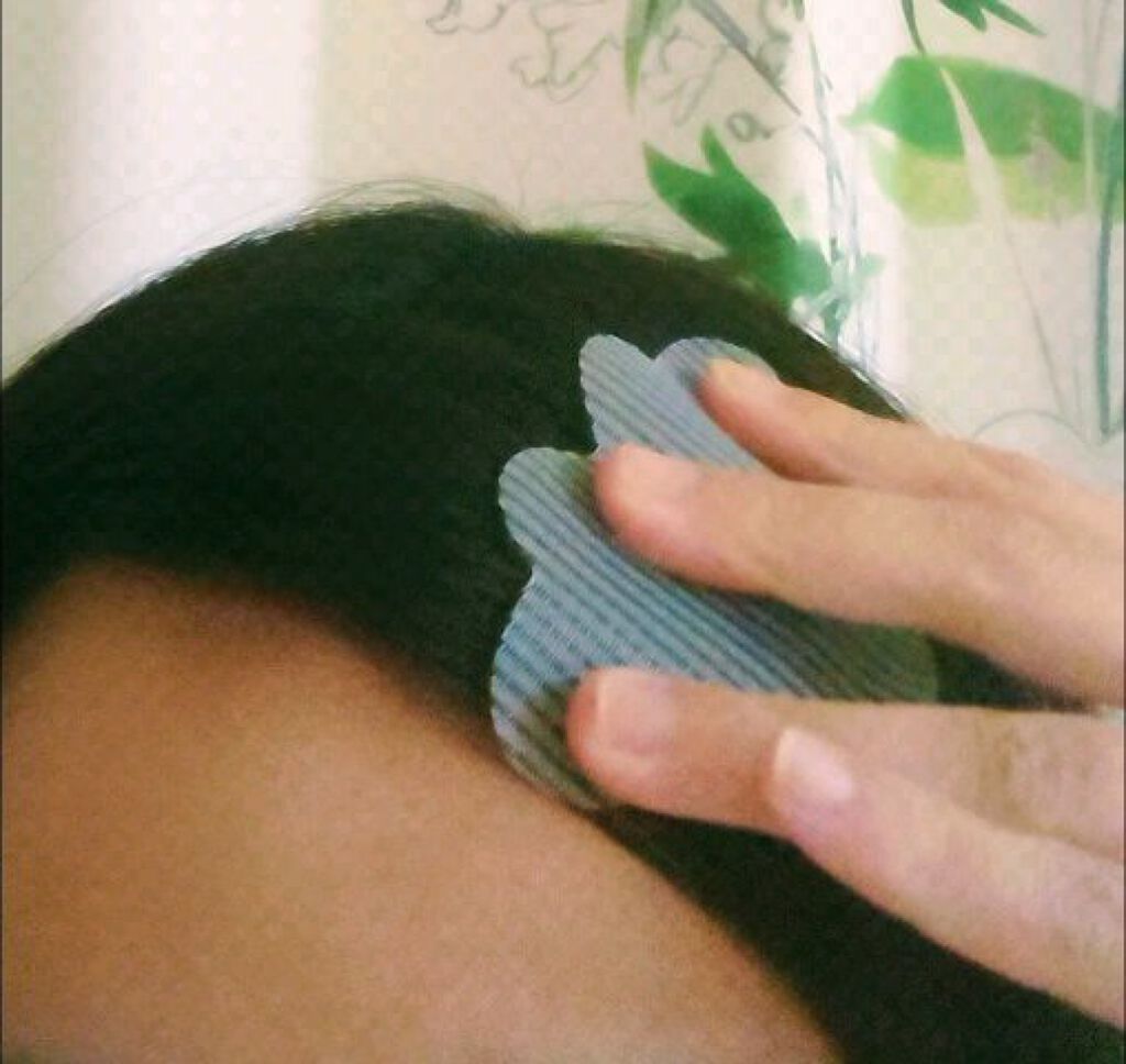 前髪固定シート/DAISO/ヘアアクセサリーを使ったクチコミ（3枚目）