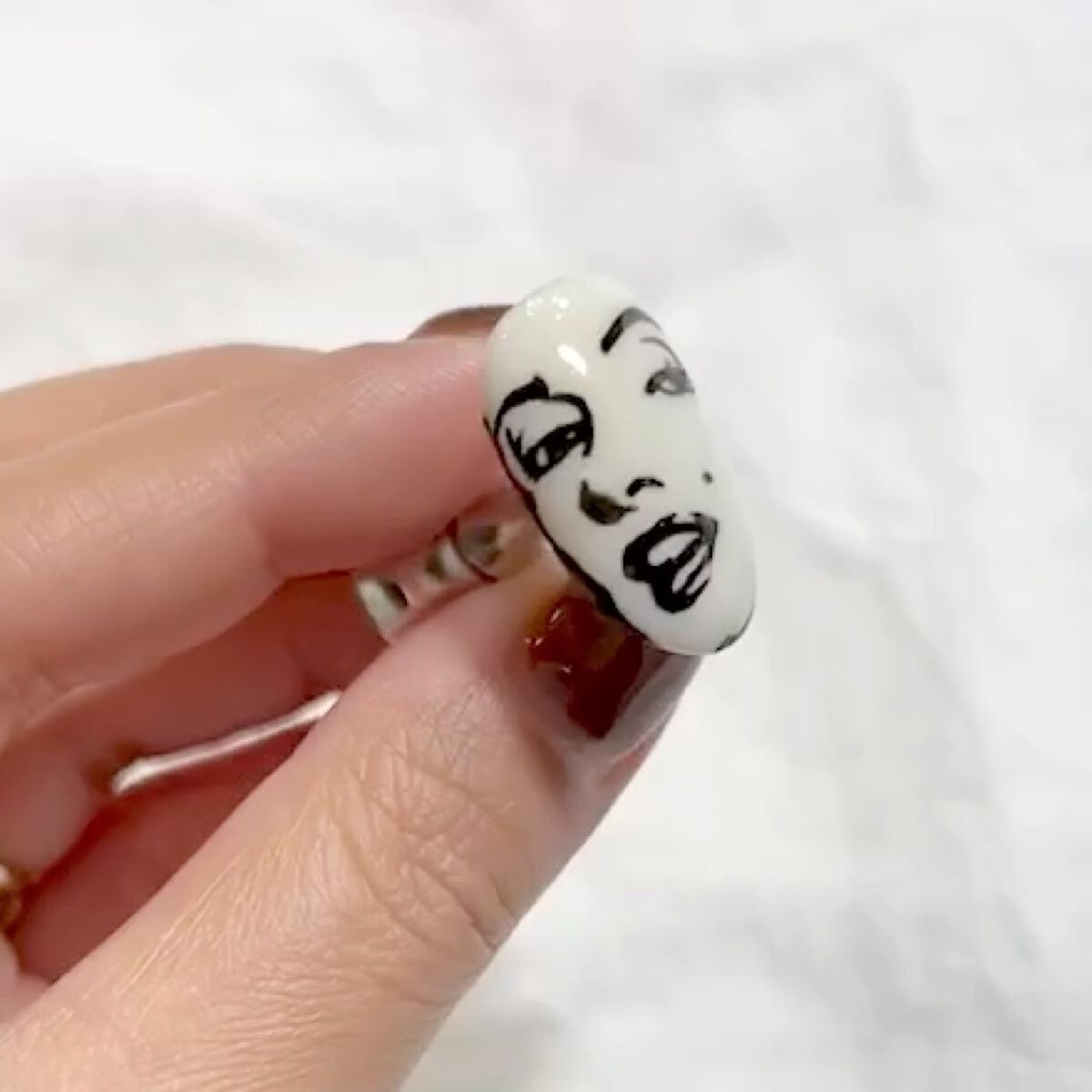 ネイルチップオーバルタイプ/DAISO/ネイルチップ・パーツを使ったクチコミ（2枚目）