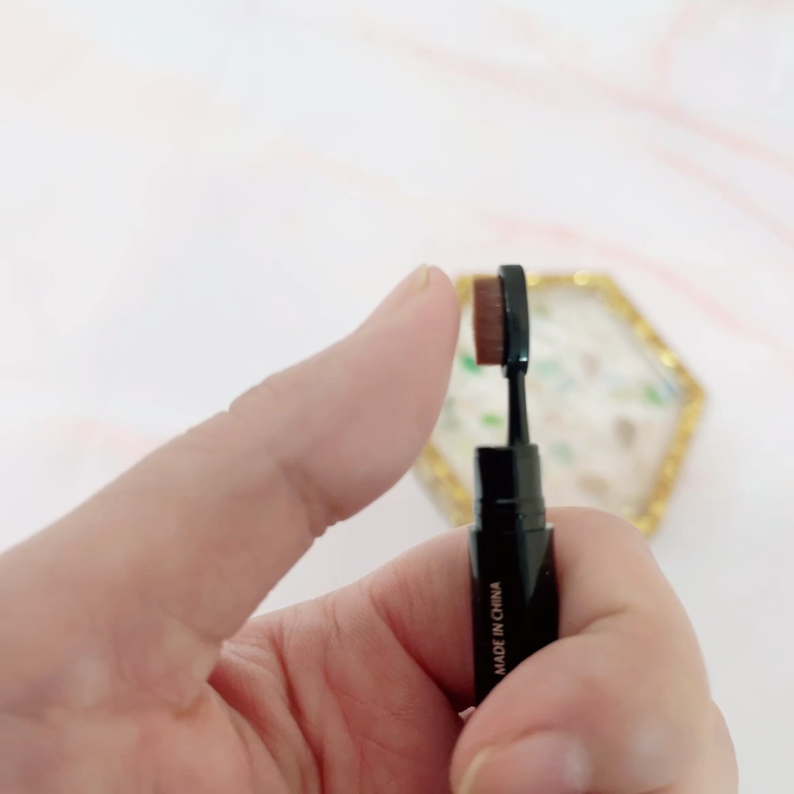 コスメティックアイブロウペンシル/エレガンス/アイブロウペンシルの動画クチコミ4つ目