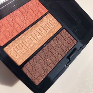 【旧】トリオ ブリック パレット/Dior/アイシャドウパレットの動画クチコミ3つ目