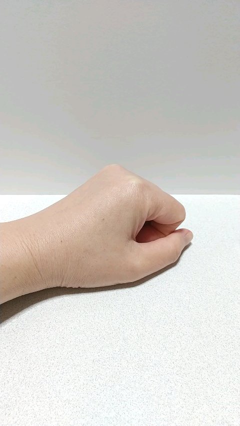 NARD ティーツリー鎮静モイスチャー セラムのクチコミ「⭐️⭐️⭐️⭐️⭐️
大好きな使用感💚

NARD
ティーツリーカーミングモイスチャー セラム.....」（2枚目）