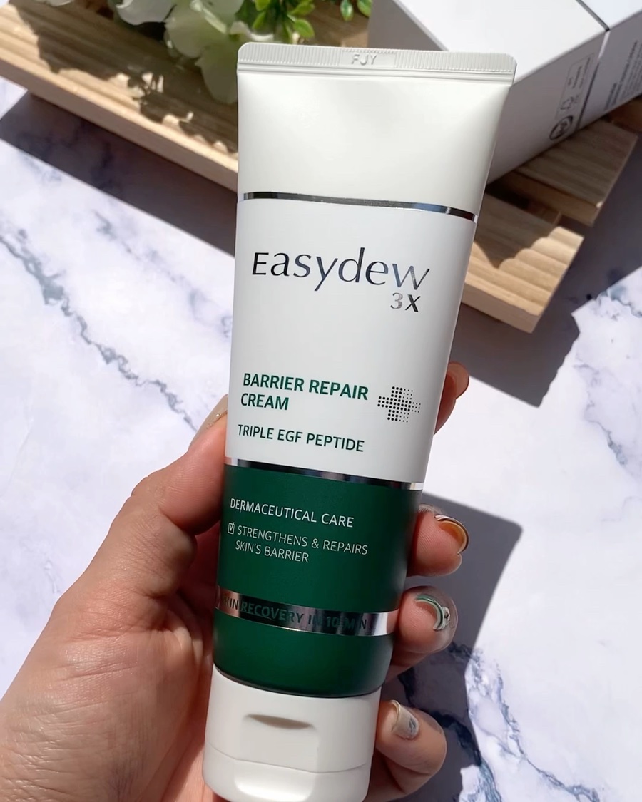 DW-EGF ビタミンCブースティングアンプル25/Easydew/美容液の動画クチコミ4つ目