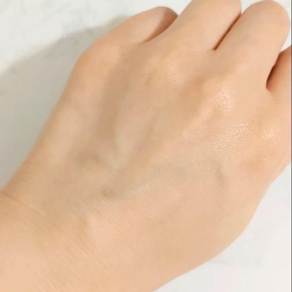 モイスチュアライジング ファンデーション プライマー/PAUL &amp; JOE BEAUTE/化粧下地を使ったクチコミ（3枚目）