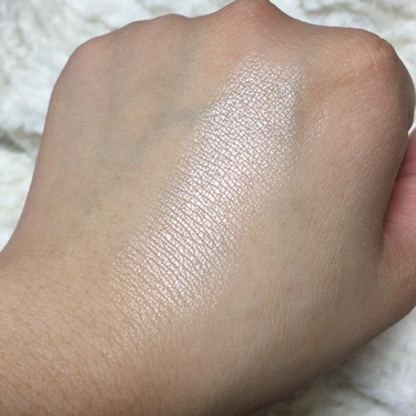 ベイクドハイライター/e.l.f. Cosmetics/パウダーハイライトを使ったクチコミ（3枚目）