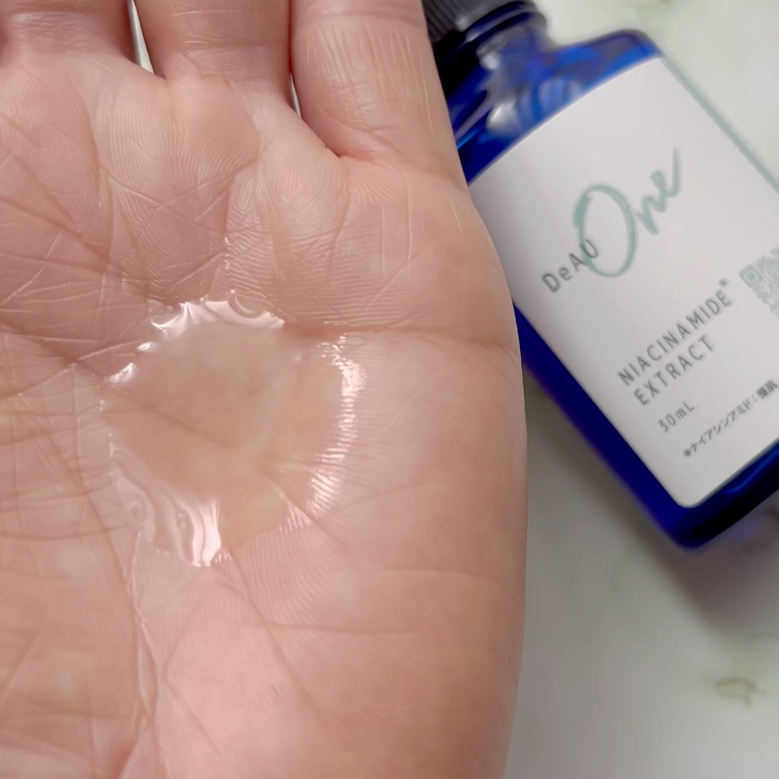 ナイアワンセラム/DeAU(デアウ)/美容液の動画クチコミ1つ目