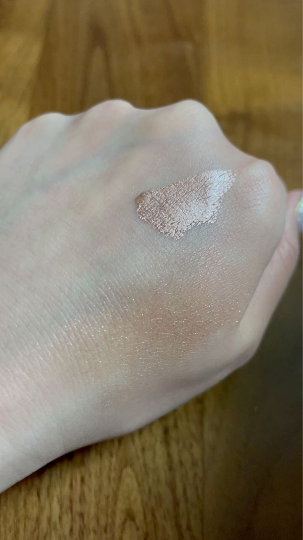 ダズルシャドウ リキッド/M・A・C/リキッドアイシャドウを使ったクチコミ（2枚目）