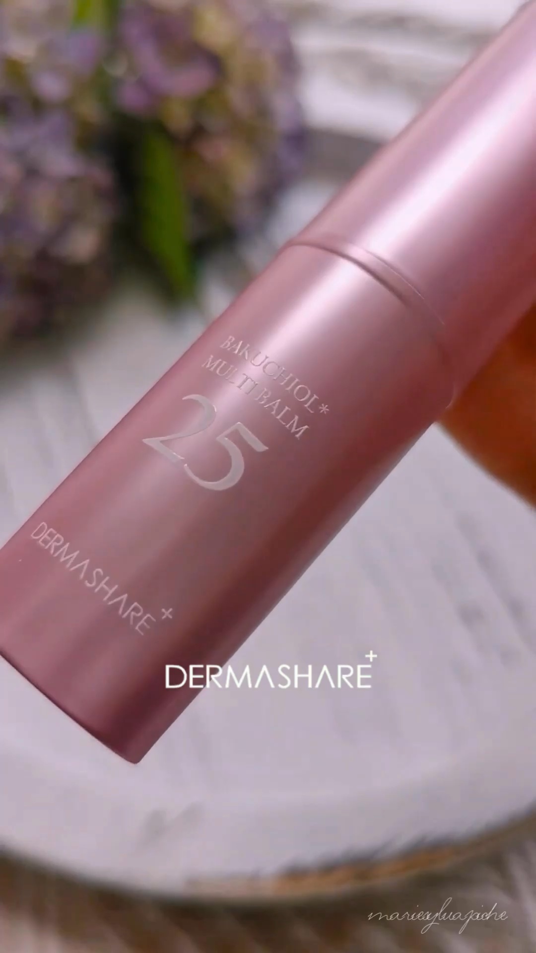 ヴィーガンバクチオールマルチバーム/DERMASHARE/フェイスバームの動画クチコミ1つ目