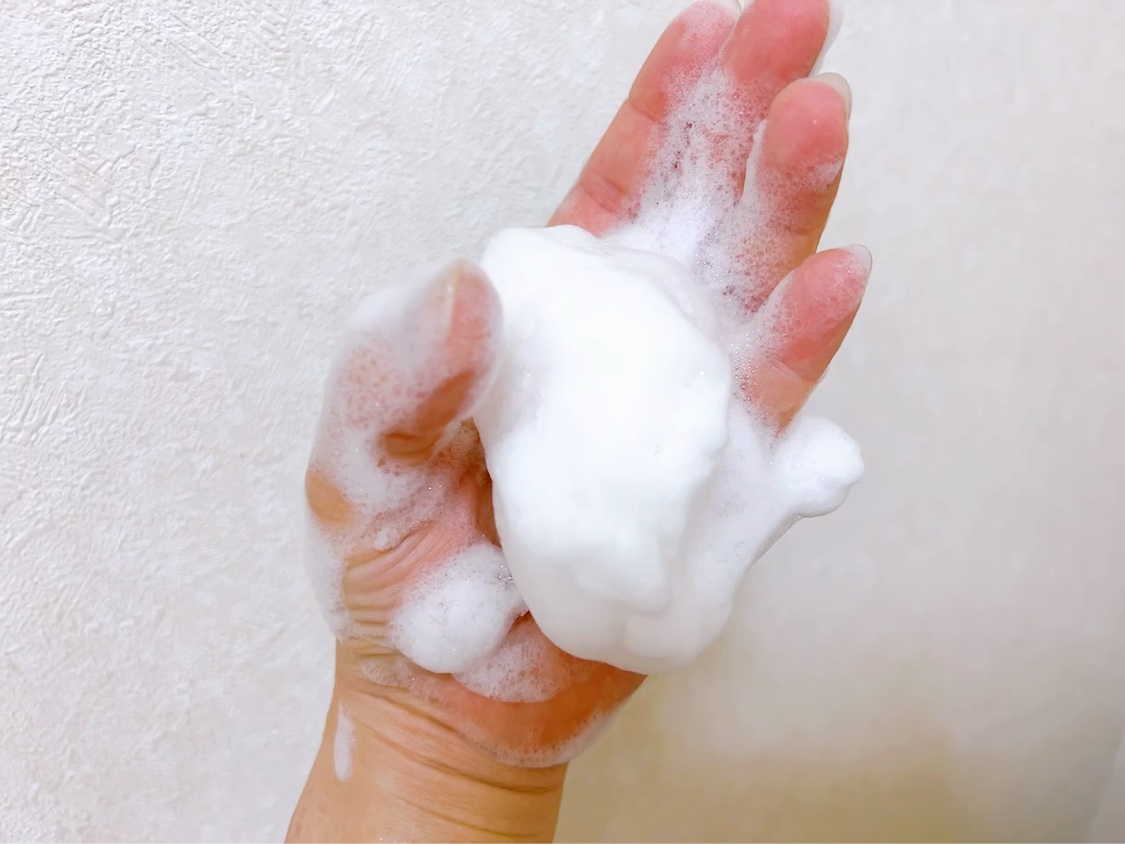 スイサイ ビューティクリア ゴールド パウダーウォッシュ/suisai/洗顔パウダーの動画クチコミ1つ目