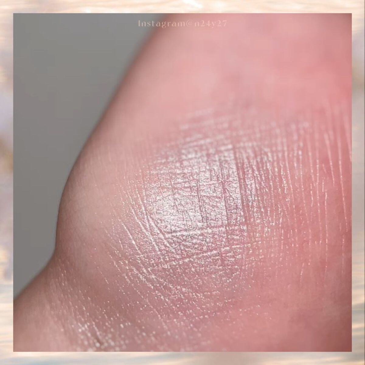 ルミナス rienda /rienda beauty/クリームハイライトの動画クチコミ4つ目