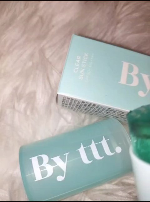 クリアサンスティック/By ttt./日焼け止めスティックを使ったクチコミ（2枚目）
