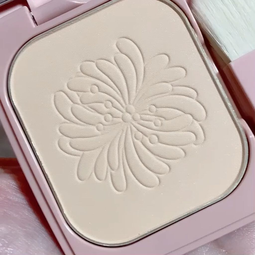 ヴェール ファンデーション/PAUL & JOE BEAUTE/パウダーファンデーションを使ったクチコミ（2枚目）