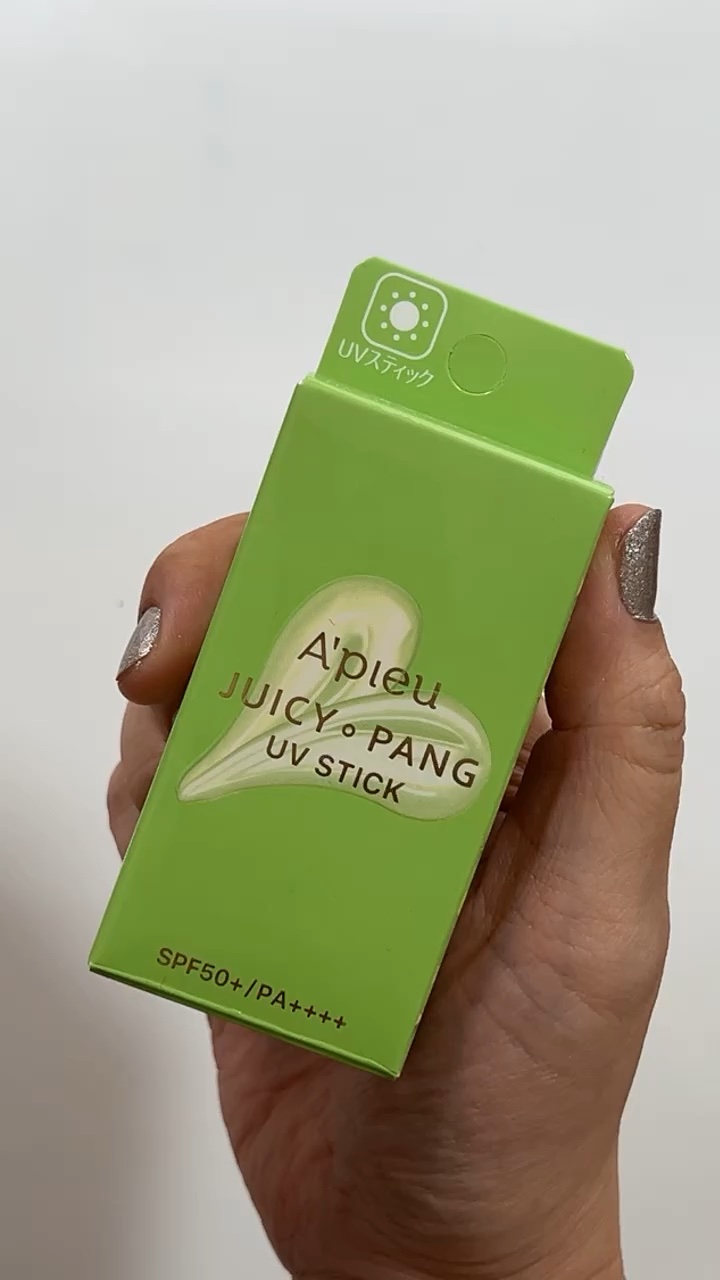 アピュー ジューシーパン UVスティック/A’pieu/日焼け止め・UVケアの動画クチコミ1つ目