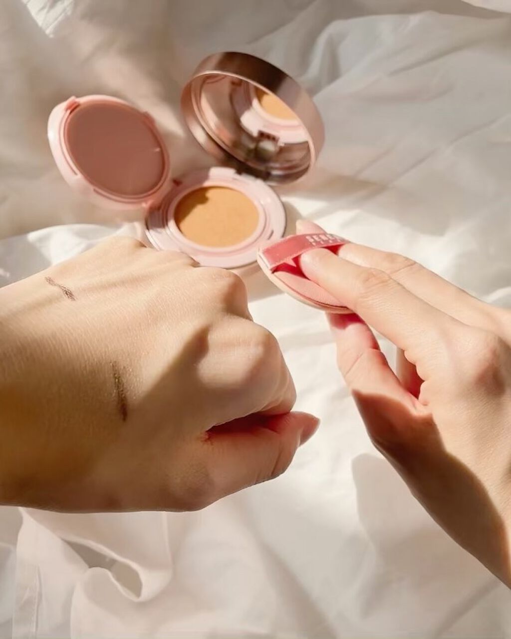 RED PROPOLIS MOISTURE TRIPLE CUSHION/SERENDI BEAUTY/クッションファンデーションの動画クチコミ4つ目