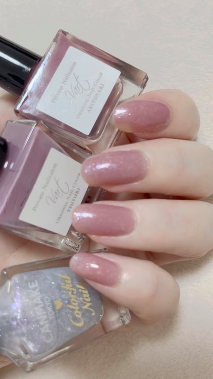 カラフルネイルズ/キャンメイク/マニキュアの人気ショート動画