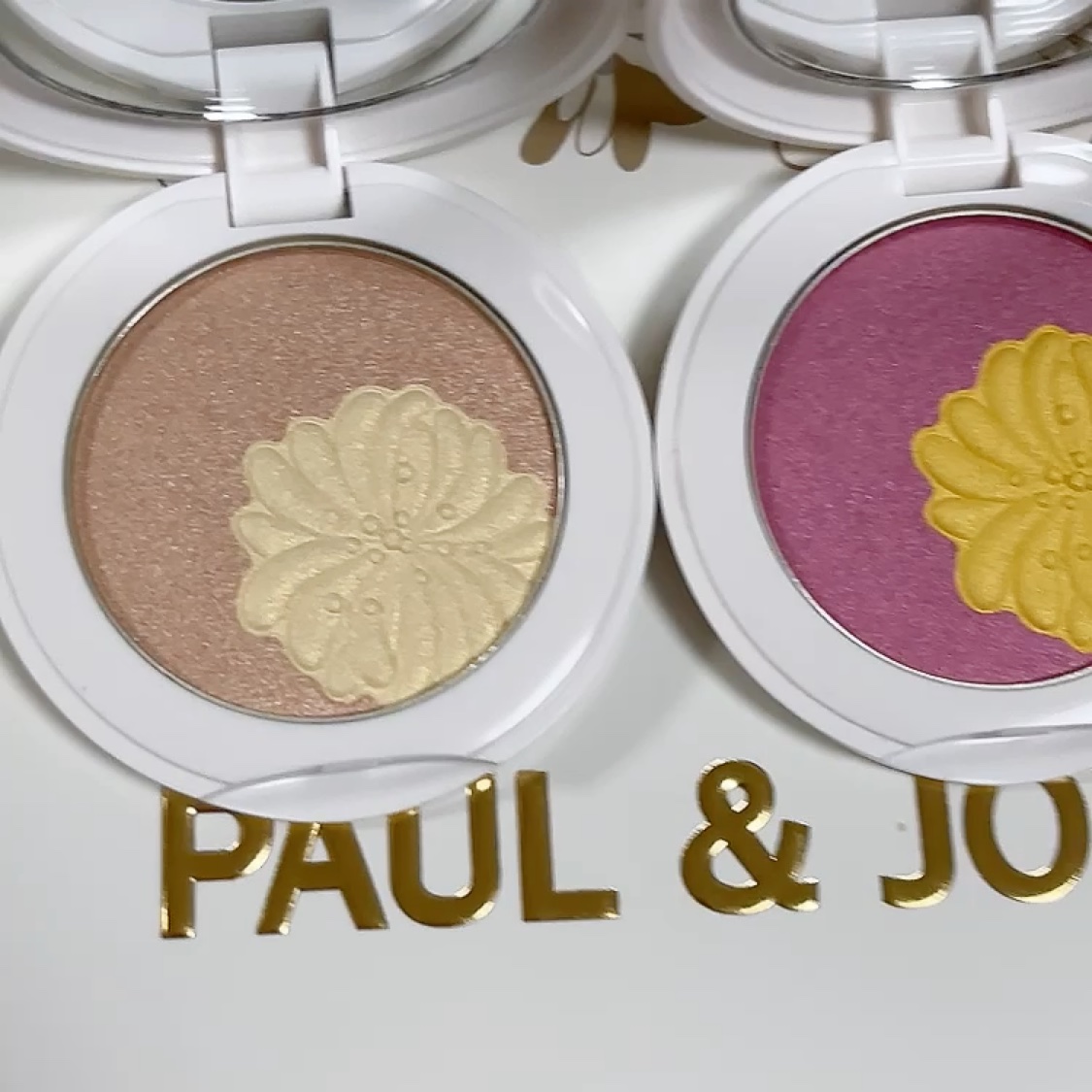 アイ & フェイスカラー CS/PAUL & JOE BEAUTE/アイシャドウパレットの動画クチコミ4つ目