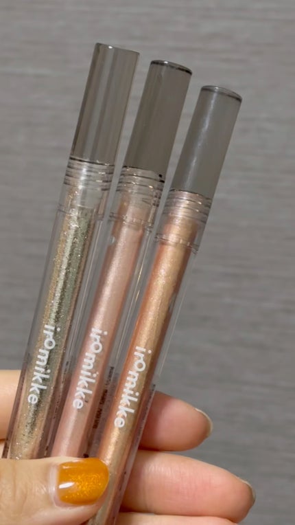 イロミッケ グリッターリキッドアイシャドウ/iromikke/グリッターの人気ショート動画