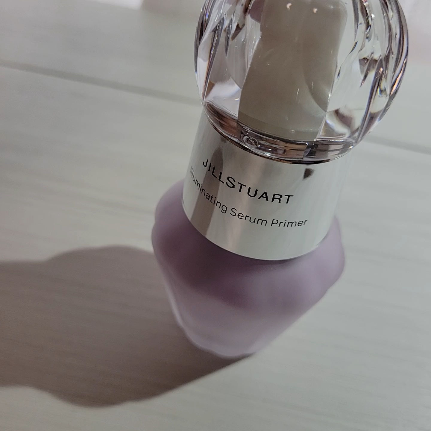 ジルスチュアート　イルミネイティング セラムプライマー/JILL STUART/化粧下地を使ったクチコミ（1枚目）