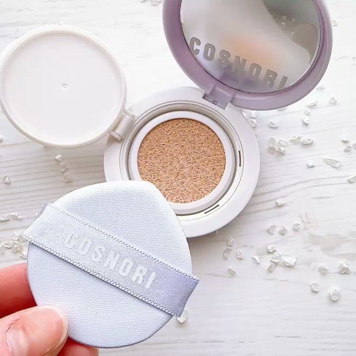 パンテノールバリアクッション/COSNORI/クッションファンデーションを使ったクチコミ（3枚目）